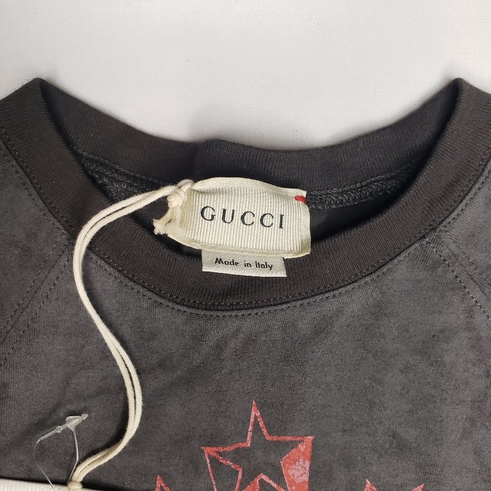 Gucci Gray Kids Tee with Red Graphic - Picture 4 of 9